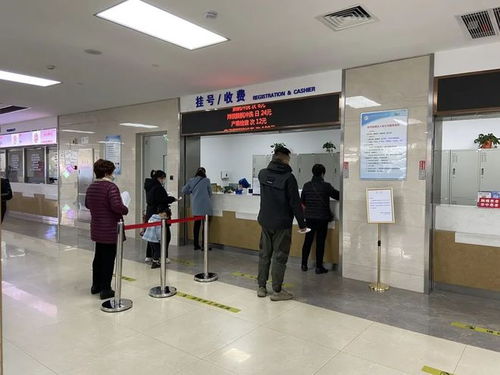 金山各医院加强把关，确保疫情防控与诊疗服务双轨并行